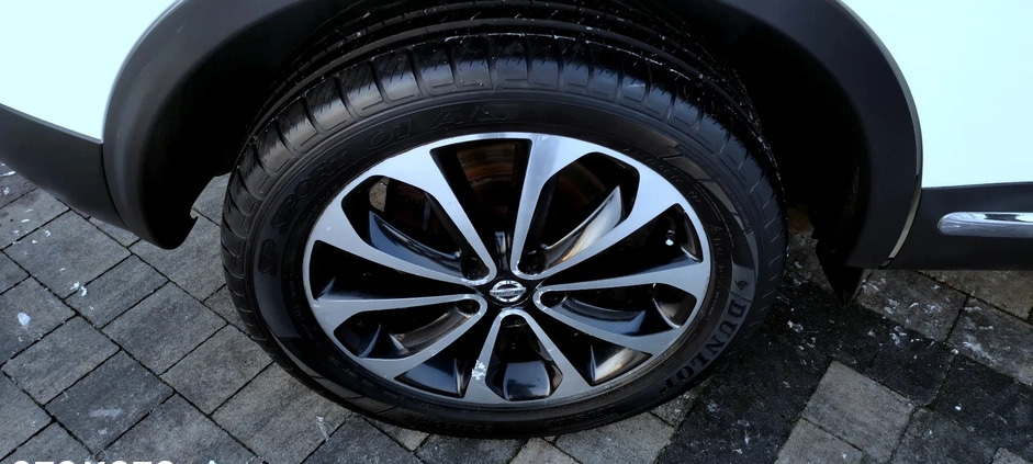 Nissan Qashqai cena 39900 przebieg: 197000, rok produkcji 2011 z Golczewo małe 781